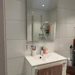 شقة Oceanfront Stay, Large Balcony And Rooftop Access برغن