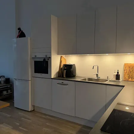Апартаменты Oceanfront Stay, Large Balcony And Rooftop Access